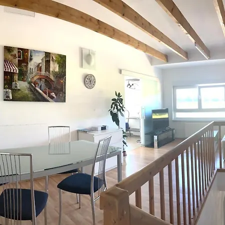 Fafa Home With Pool Essen Buitenkant foto