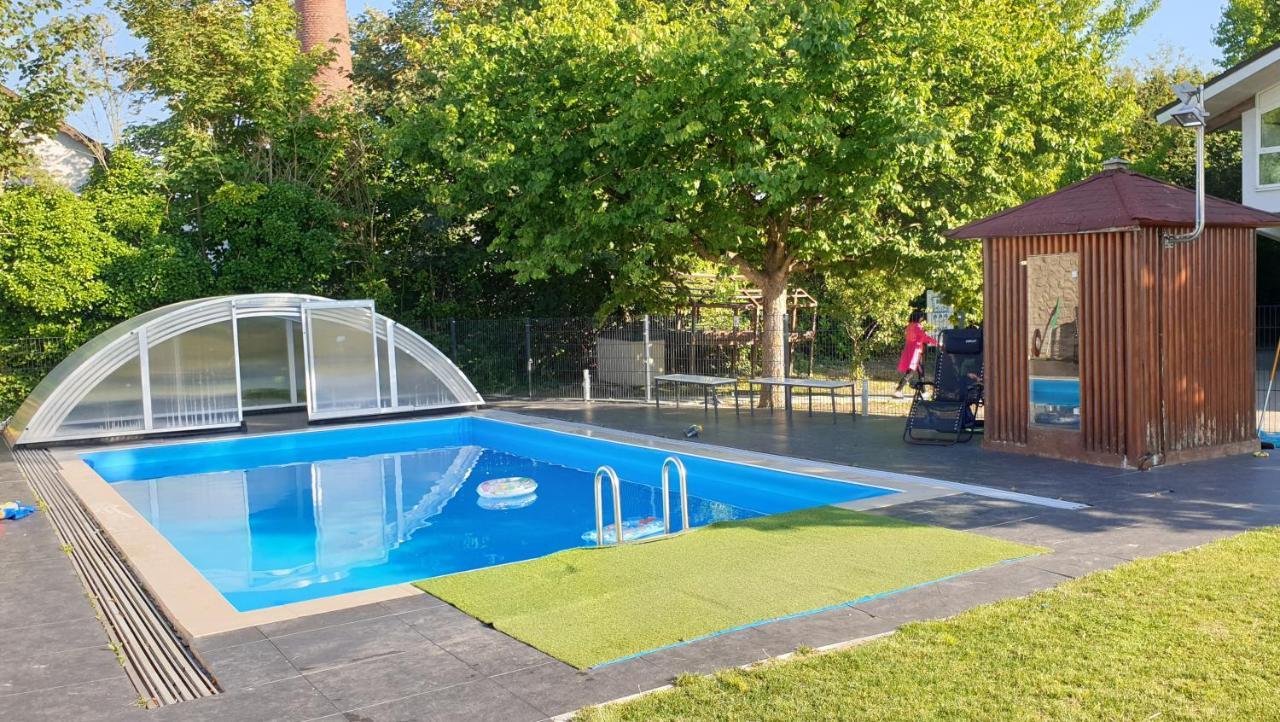 Fafa With Pool